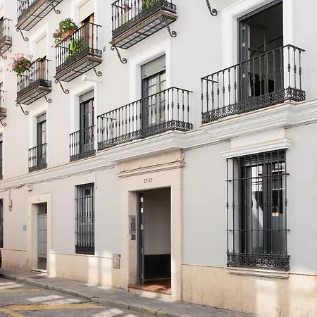Apartment Eleven Real De La Carreteria, By Homing U
